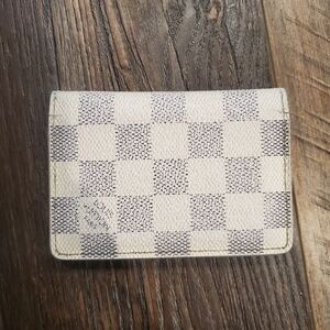 Louis Vuitton Gray Damier Card holder